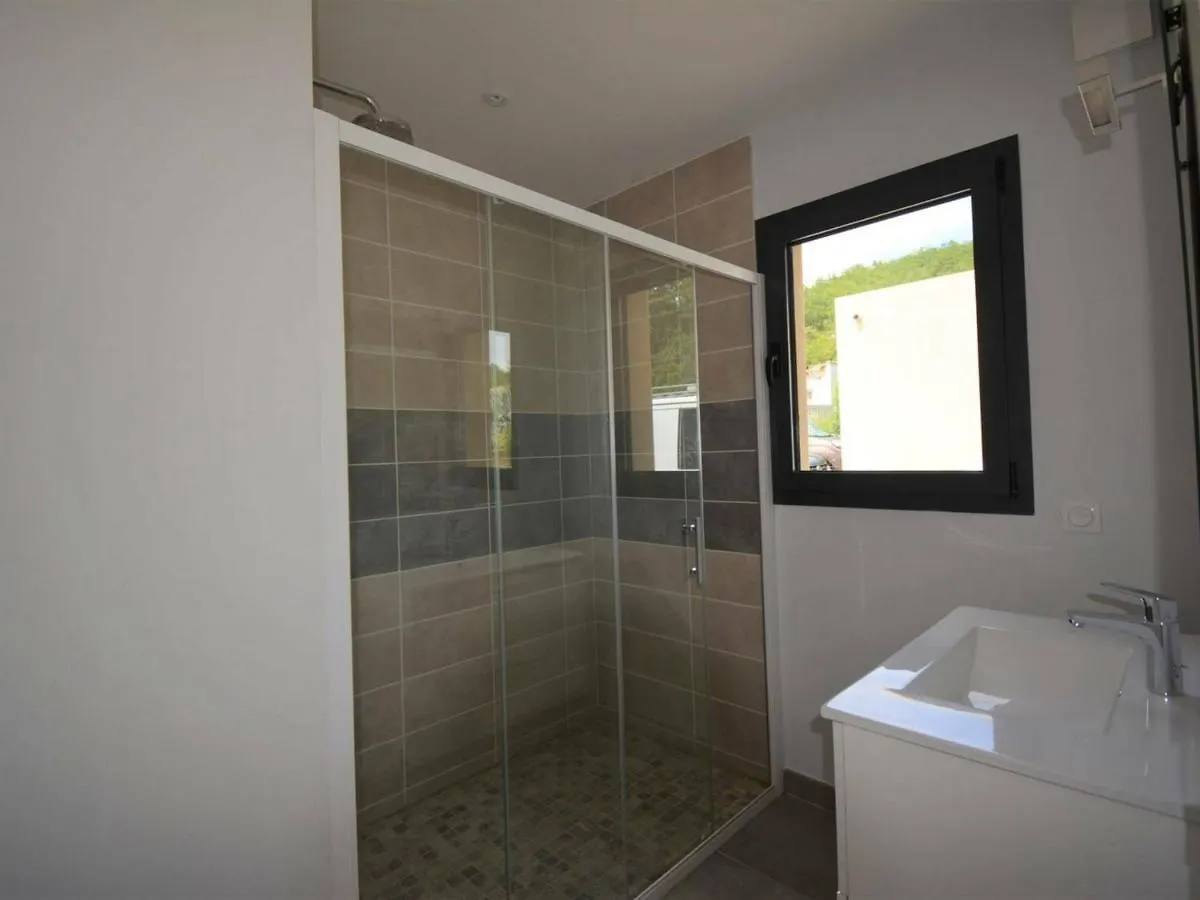 Villa 4 Suites Avec Spa De Nage, Terrasse Et Clim - Proche Centre Ruoms - Fr-1-382-149 Holiday home
