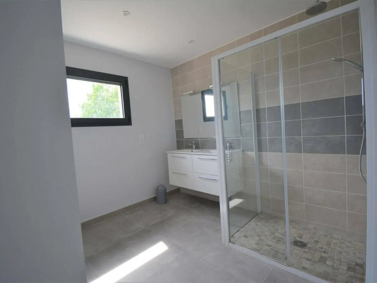 Holiday home Villa 4 Suites Avec Spa De Nage, Terrasse Et Clim - Proche Centre Ruoms - Fr-1-382-149