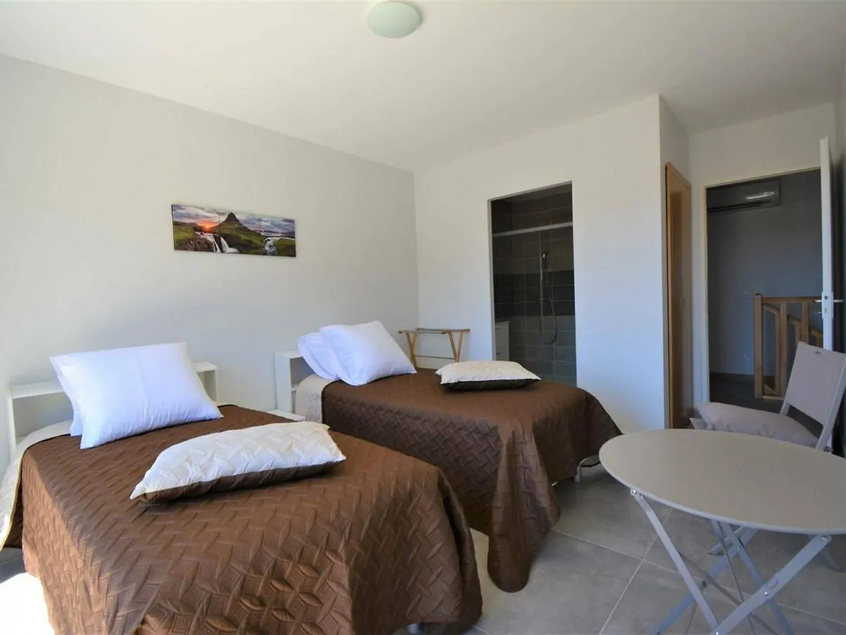 Villa 4 Suites Avec Spa De Nage, Terrasse Et Clim - Proche Centre Ruoms - Fr-1-382-149 France