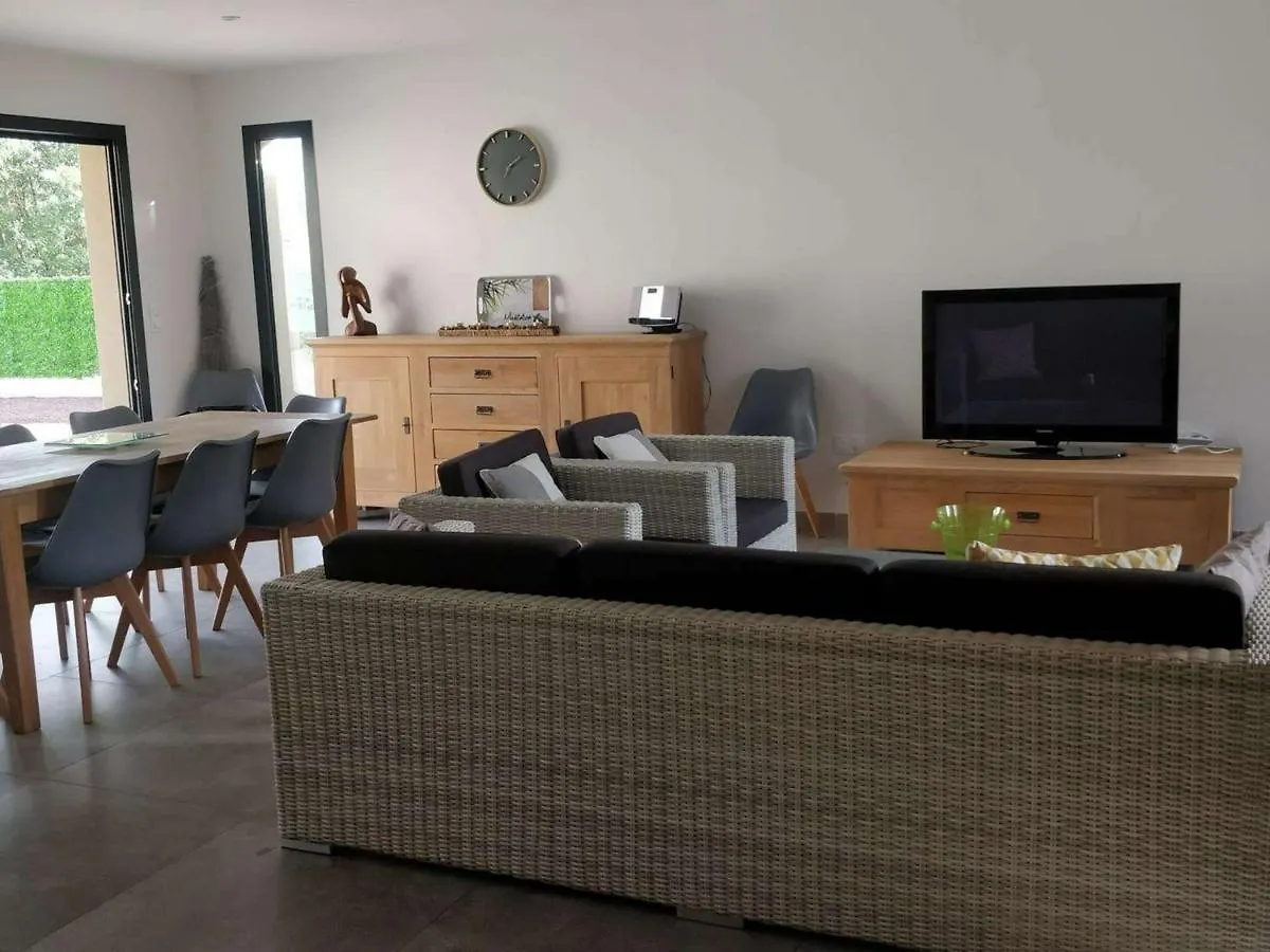 Holiday home Villa 4 Suites Avec Spa De Nage, Terrasse Et Clim - Proche Centre Ruoms - Fr-1-382-149 France