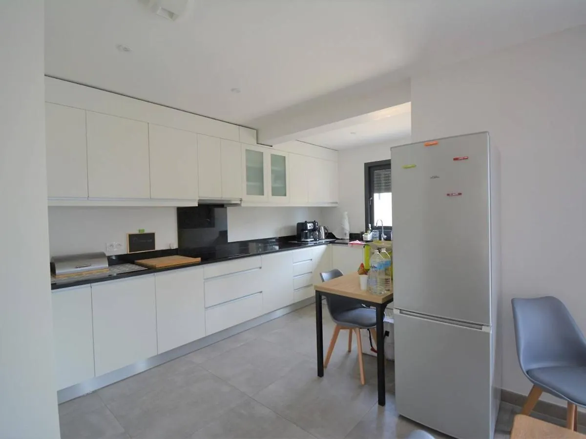 Villa 4 Suites Avec Spa De Nage, Terrasse Et Clim - Proche Centre Ruoms - Fr-1-382-149