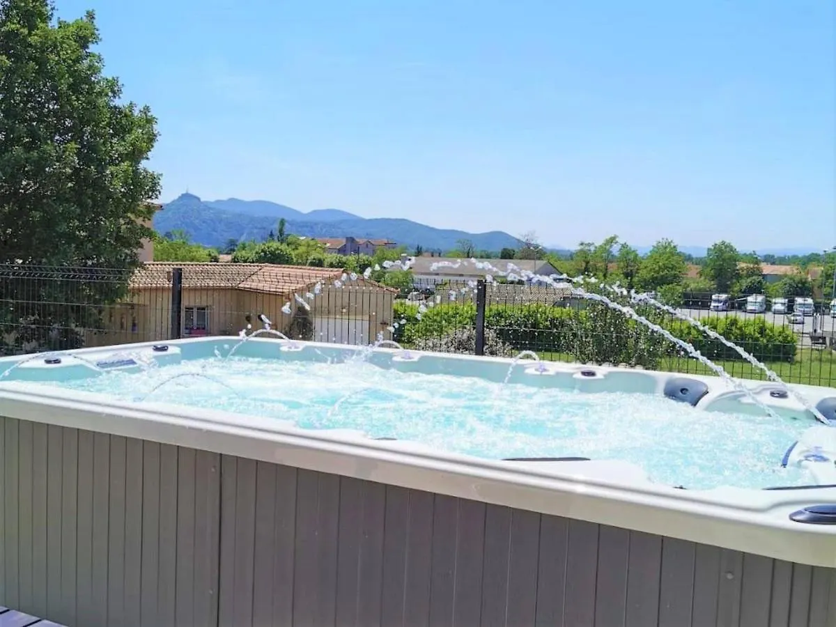Villa 4 Suites Avec Spa De Nage, Terrasse Et Clim - Proche Centre Ruoms - Fr-1-382-149 0*,